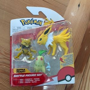 Pokémon battle figures set with abra, chikorita,  and jolteon